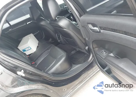 2011 Chrysler 300C Awd from USA, damaged, VIN 2C3CK6CTXBH524095